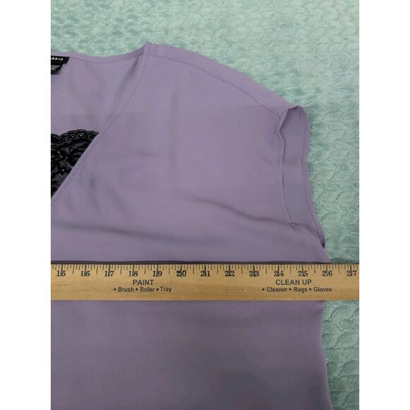 Torrid Size 1X Lavender Black Lace Blouse Sleeveless Pullover top - Picture 4 of 8